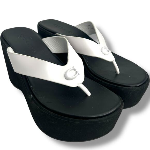 Coach black & white Platform Flip Flops Size 5 Sculpted C Chunky Y2K Sandals - Picture 1 of 12